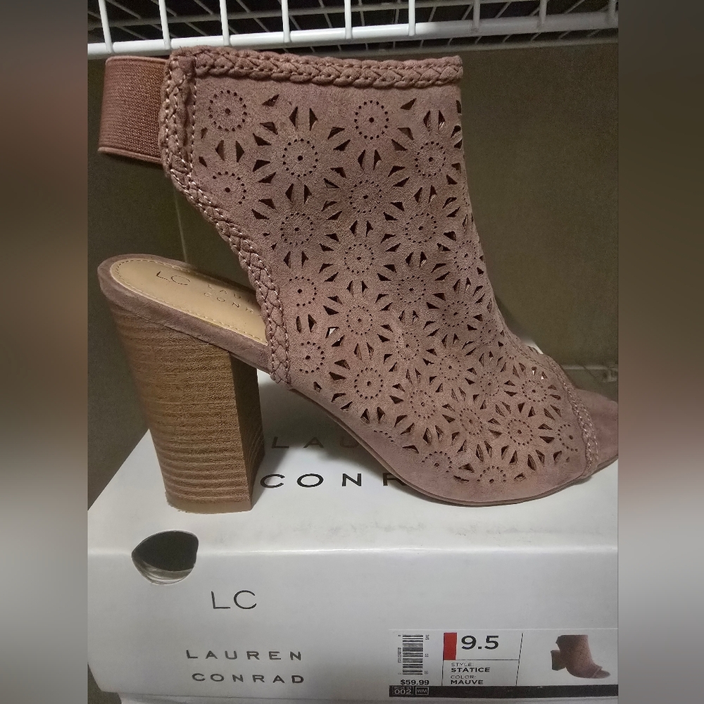 LC Lauren Conrad Women's Mauve Peep-Toe Heels